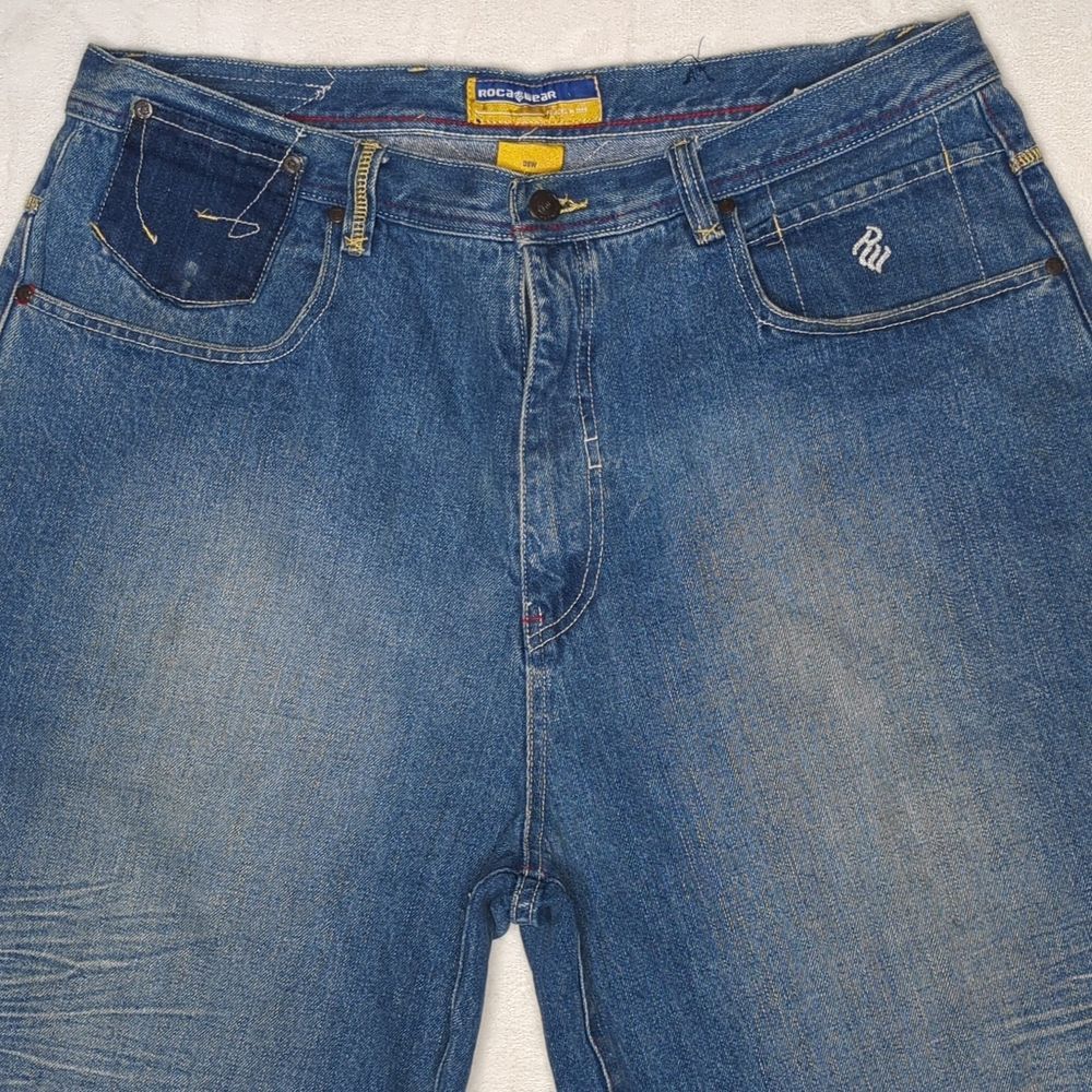 Vintage Y2K Baggy Rocawear‎ Blue Wide Leg Embroidered Jorts sz. 38W Hip Hop - Picture 2 of 16